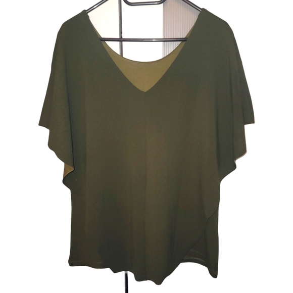 Red Coral fashion collections khaki green cape top sz Med - Picture 4 of 4